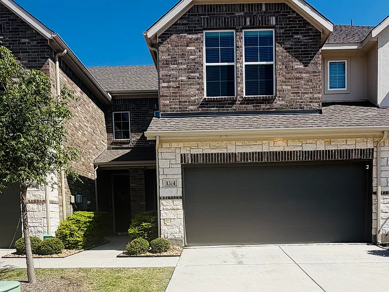 1364 Hill Country Pl — Photo 2