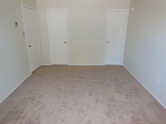 4th image of 20910 23rd Ave APT 2