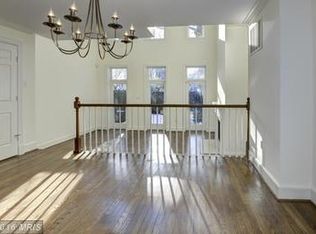 3934 Georgetown Ct NW, Washington, DC 20007