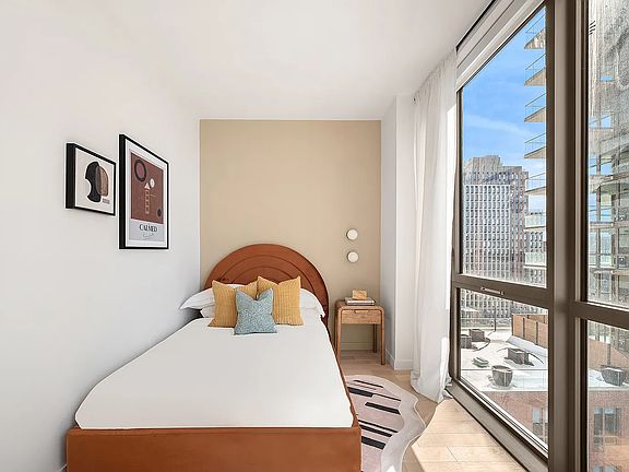 3rd image of 395 Carroll St #613