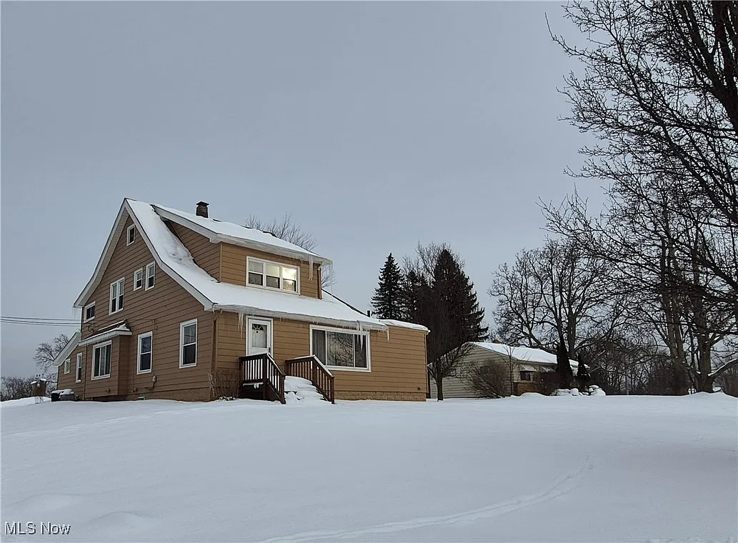 5385 Bartlett Rd photo 1