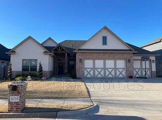 6724 Jay Crest Dr, Edmond, OK 73034
