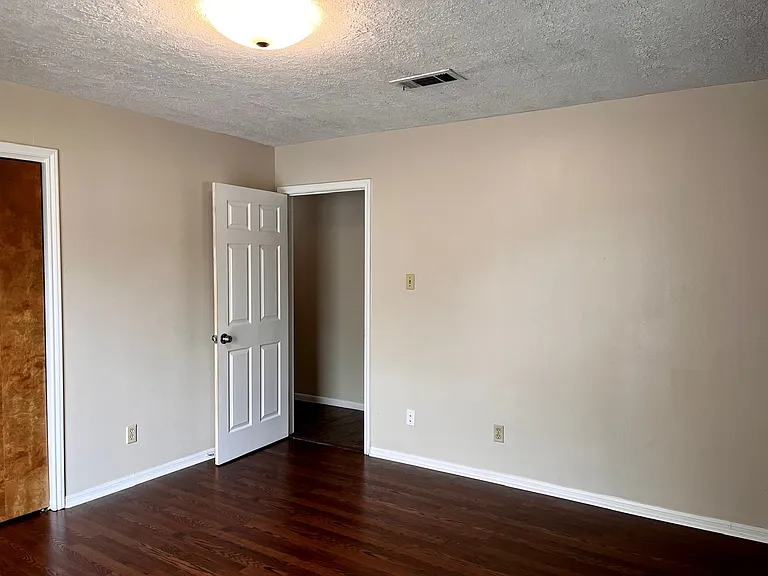 2600 Arbor Dr — Photo 17