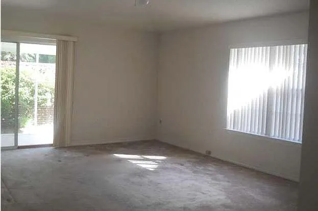 624 Eastwood Cir — Photo 20