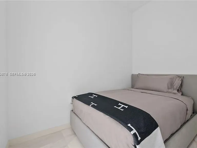 300 Biscayne Blvd #3104 — Photo 37
