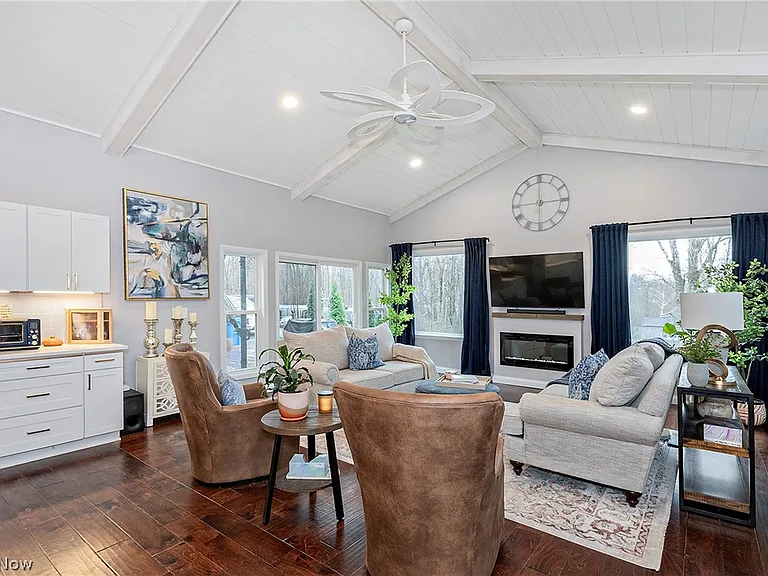20 Kenton Rd — Photo 8