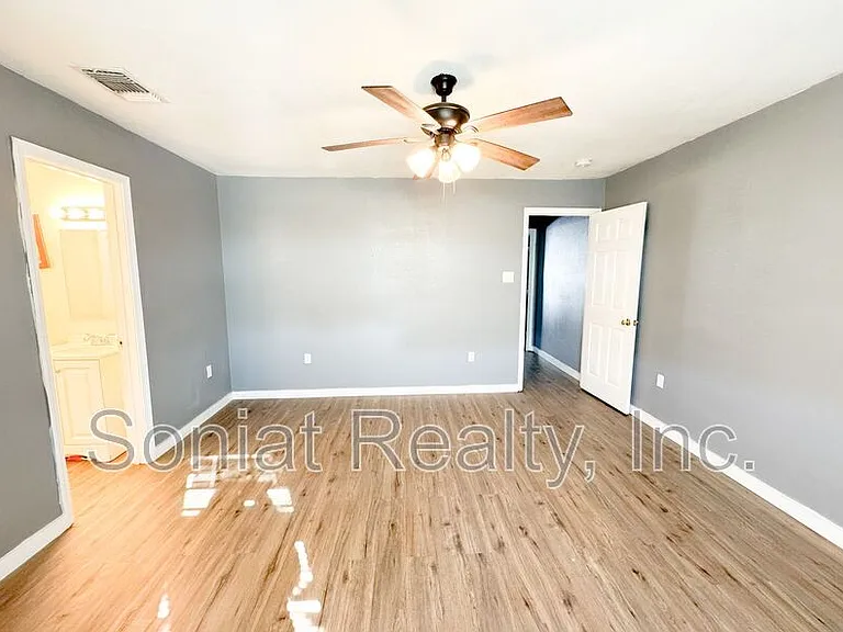 7760A N Coronet Ct — Photo 10