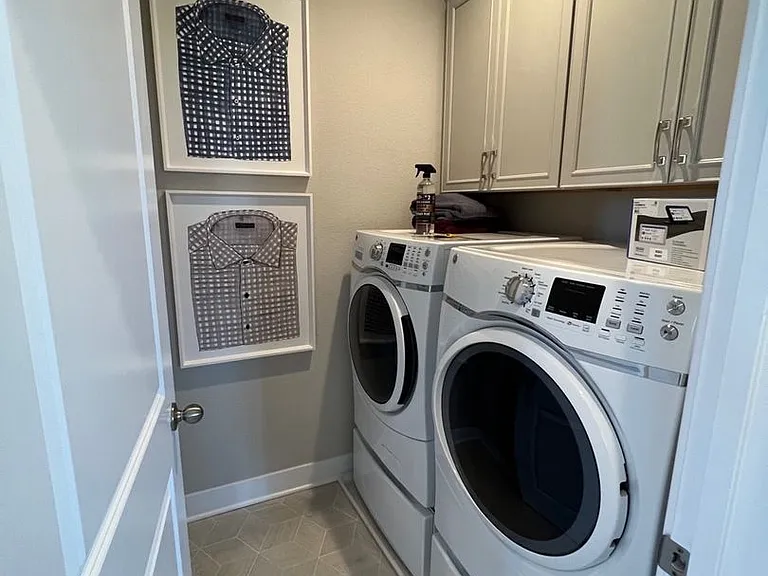 809 Cosmos Dr — Photo 21