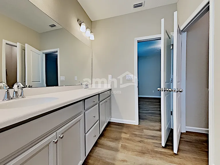 76 Spruce Point — Photo 11
