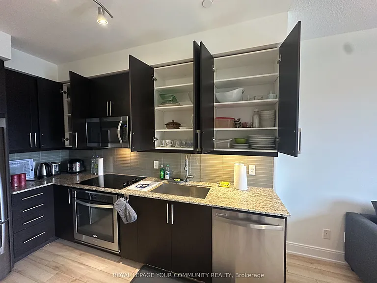 9600 Yonge St #515B — Photo 10
