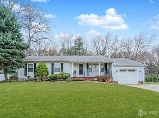 35 Miara St, Parlin, NJ 08859