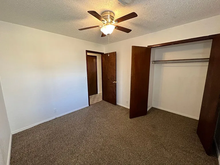 1017 S Neptune Rd — Photo 26
