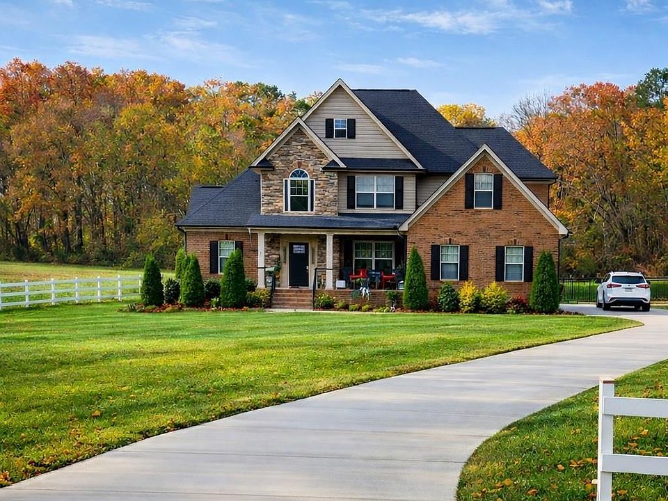 1st image of 3605 Crow Rd