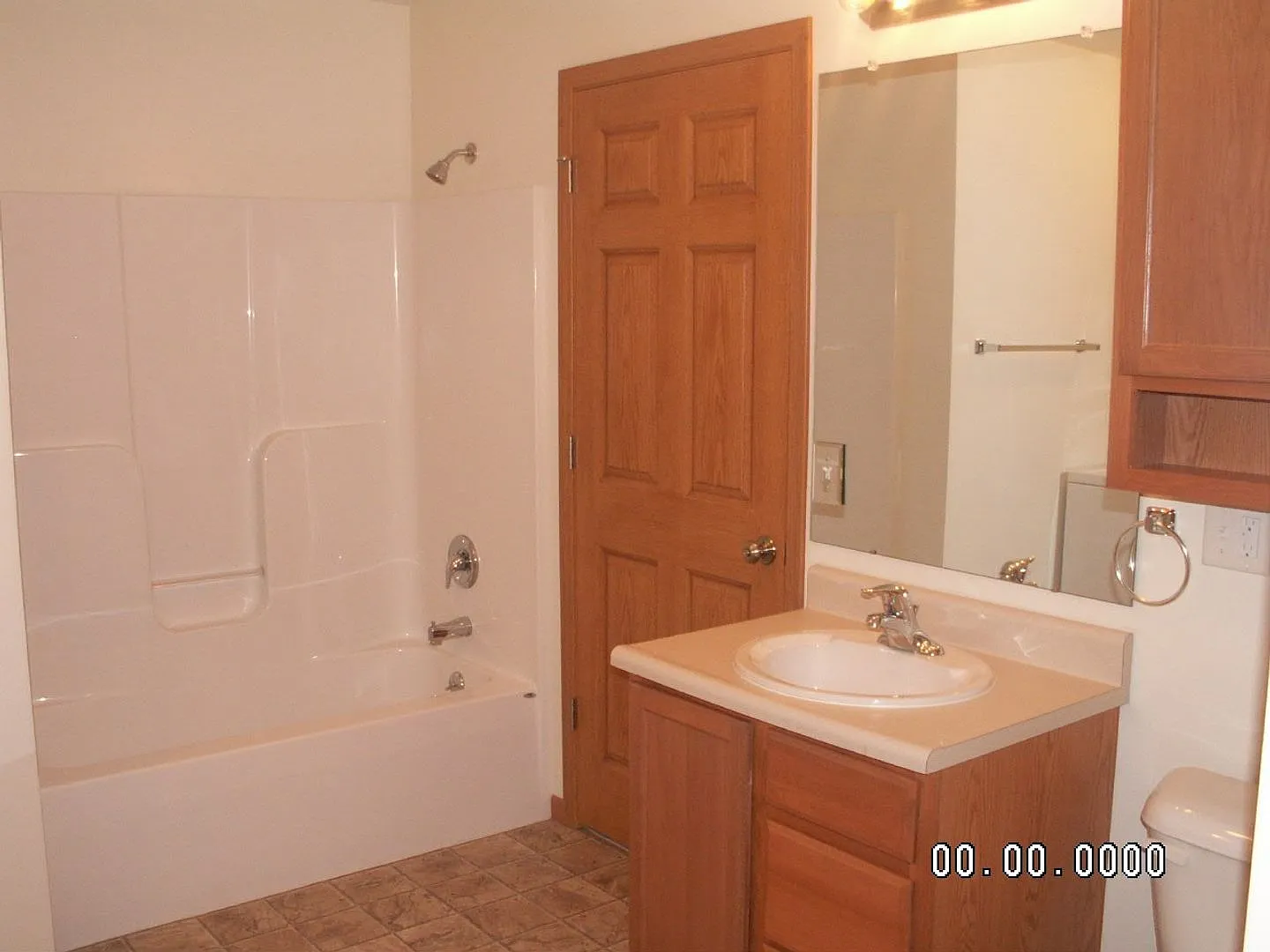 Messler Family Laurel Creek Apts,. — Photo 4