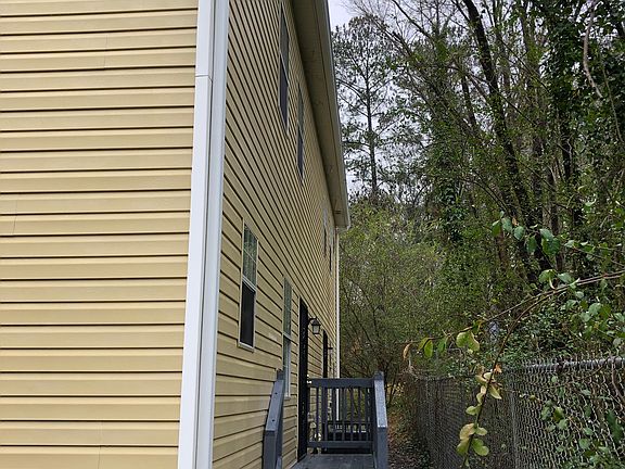 3rd image of 677 Alta Pl NW #B