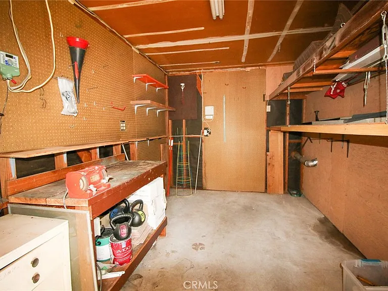 26401 Cedar Crest Dr — Photo 16