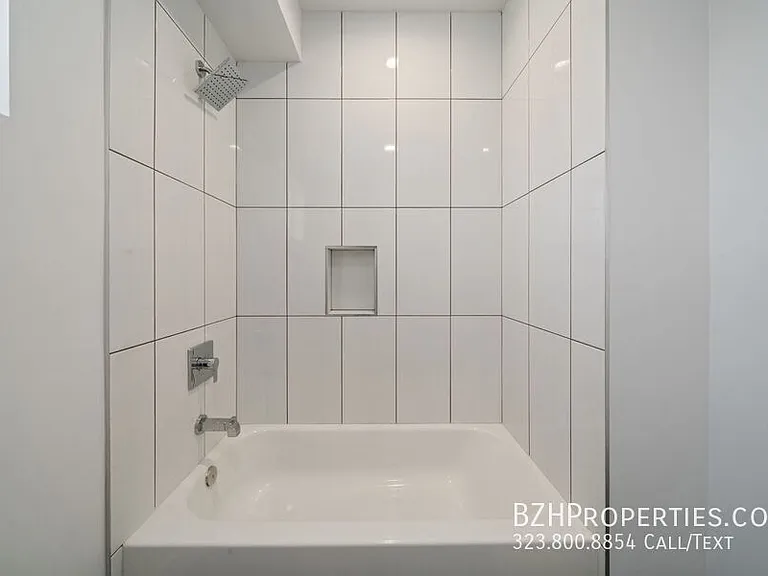 6336 Beck Ave #2 — Photo 14