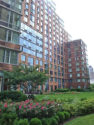 Rented by Sotheby's International Realty | media 19