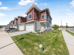 1502 W Sparta Way, South Jordan, UT 84095