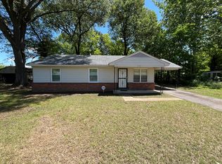 5238 Lochinvar Rd, Memphis, TN 38116