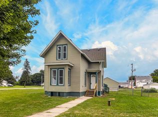 101 West St, Monroe Center, IL 61052