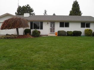 204 Jackson Dr, Grandview, WA 98930