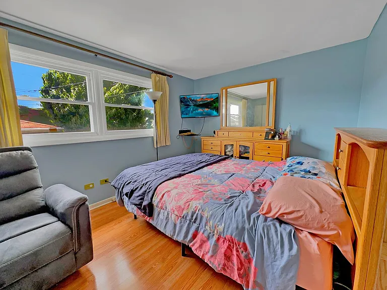 12716 S Saginaw Ave — Photo 16