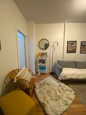 Rented by Hagstrom Management Inc | media 8