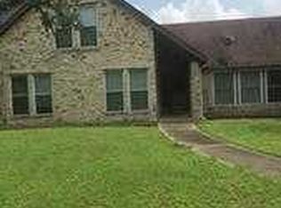 111 Powder Horn Trl, San Marcos, TX 78666