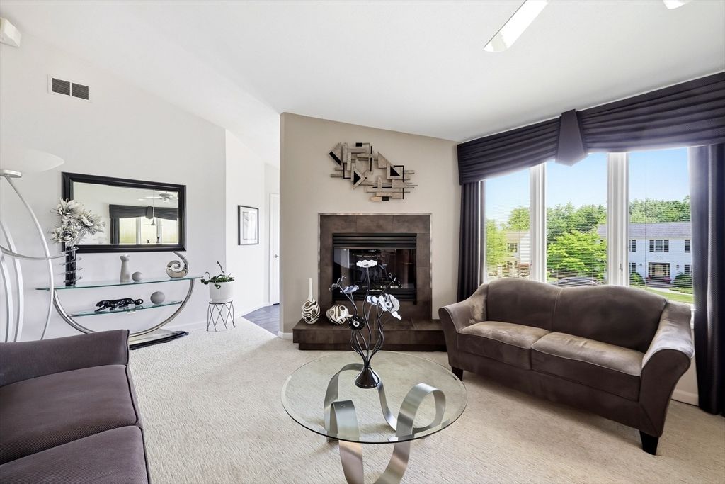 57 Valley View Dr, Ludlow, MA - View 5