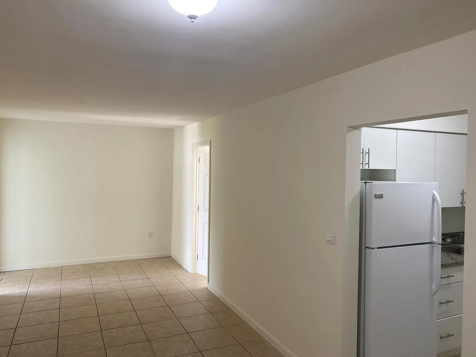 7240 Pembroke Rd — Photo 3