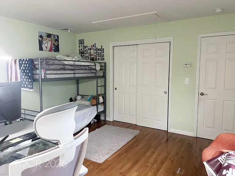 260 Edwards St #B — Photo 11