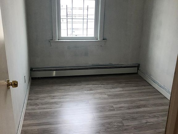 5th image of 12842 150th St