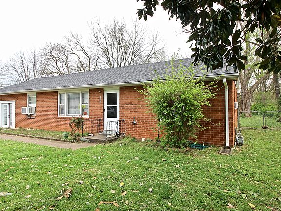 2nd image of 1236 N Lee Dr