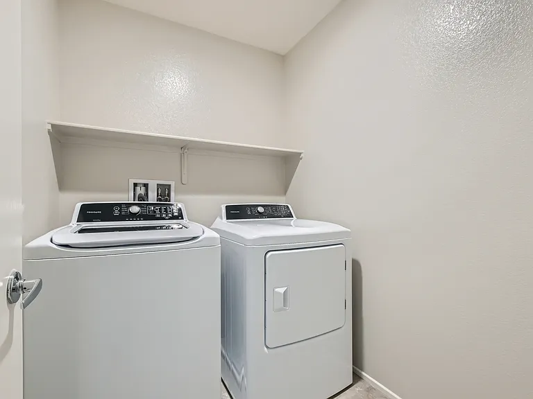 4393 Fire Glow Ave #1 — Photo 25