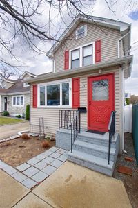 129 Sheridan Avenue, Williston Park, NY, 11596