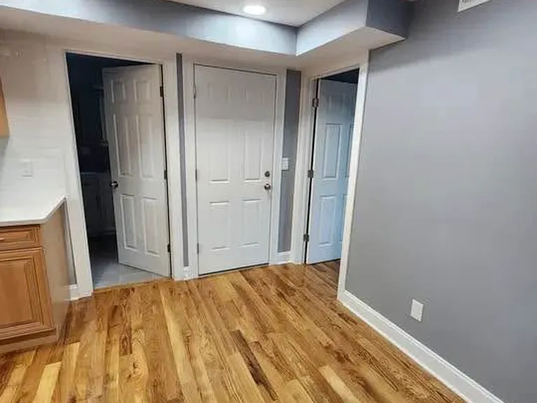 138 Lafayette St #2 — Photo 21