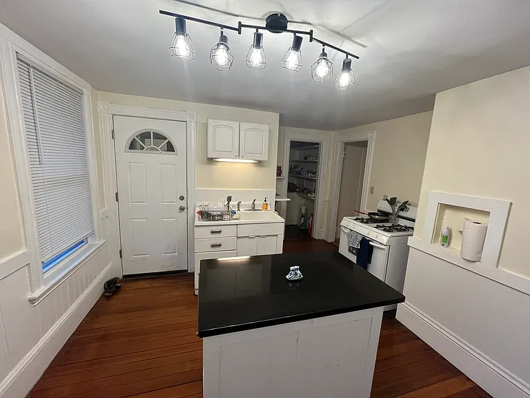 78 Hyde Park Ave #1 — Photo 2