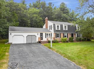 21 N Hill Rd, Westford, MA 01886