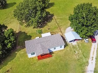 10472 W Shady Grove Rd, Hulbert, OK 74441