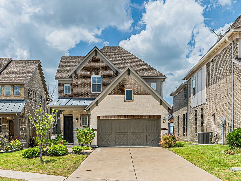 1st image of 18140 Lakefront Ct