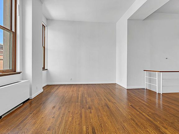 5th image of 305 2nd Ave APT 312