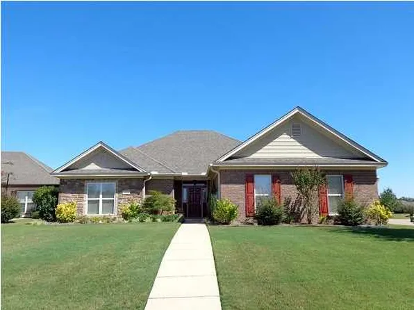 5819 Amberwood Ln, Montgomery, AL 36116