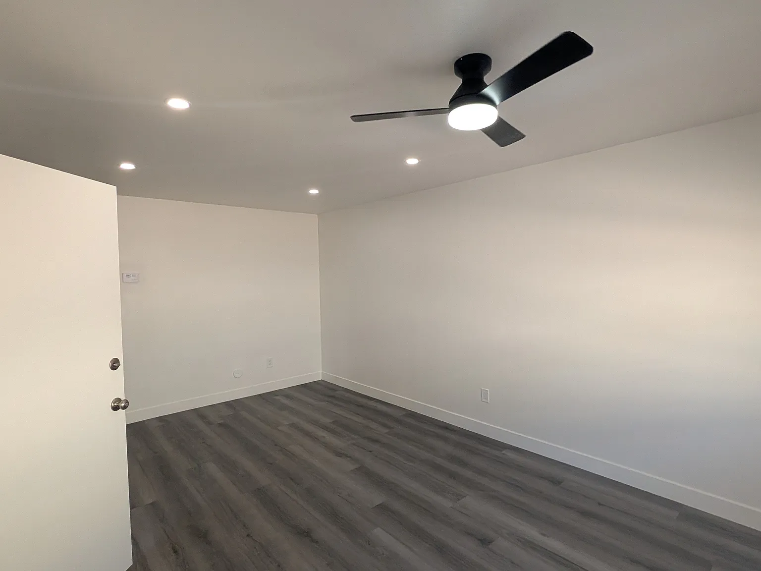 2 bed, $2,300 — Photo 2