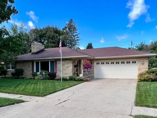 281 North Kendrick AVENUE, Burlington, WI 53105
