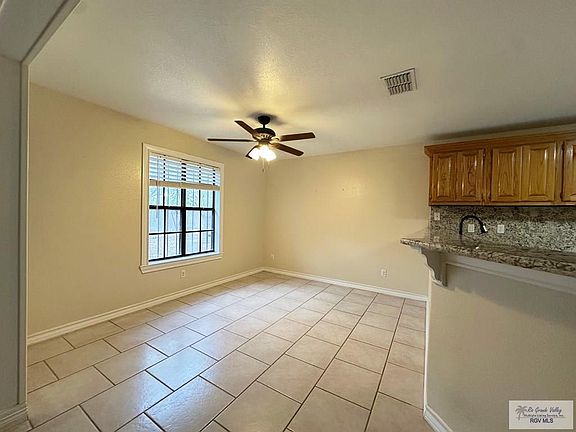 5th image of 2610 Rosalee Ave