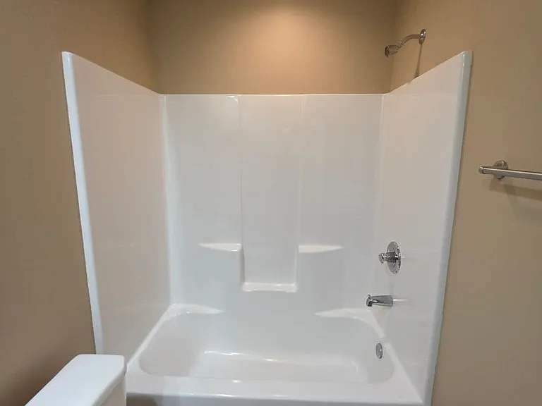 808 S Knoxville Ave — Photo 18