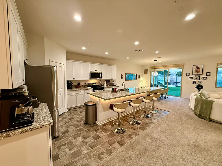 Living Room and Kitchen
Modern Open concept Style
Modern Smart LEDs
Premium Stainless Steel Appliances