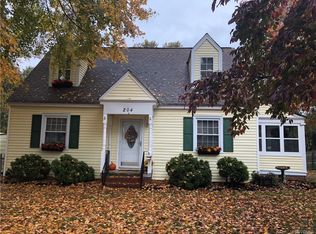 204 N Valley Rd, Colonial Heights, VA 23834