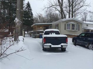 1017 Plett Rd, Cadillac, MI 49601